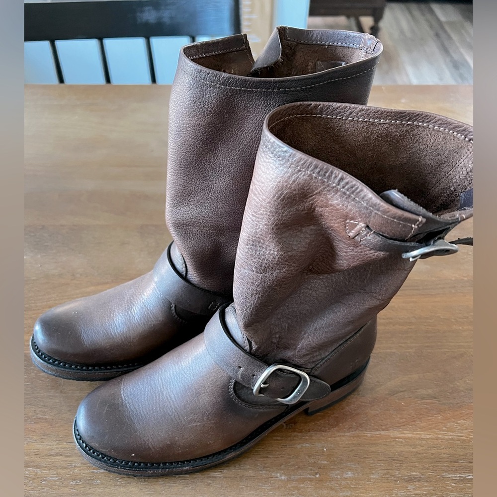 Frye Veronica Short Boot - Size 6